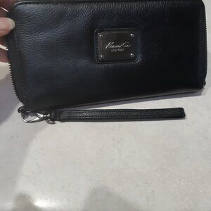 New Kenneth Cole Leather Wristlet Wallet - Black